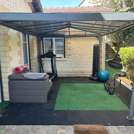 Maxonale Pres De Paris Avec Piscine Chauffee, Sauna Et Jacuzzi