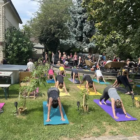 Villa Maxonale Près De Paris Avec Piscine Chauffée, Sauna Et Jacuzzi